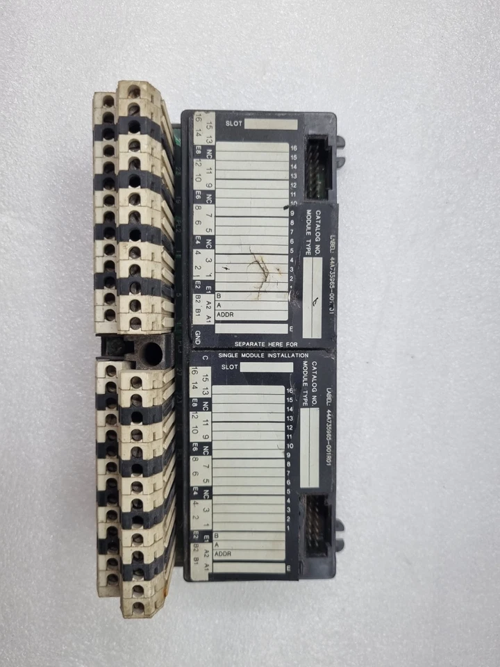 GE FANUC IC670CHS002E I/O BASE 2 TIER BOX TERMINAL MADE IN USA